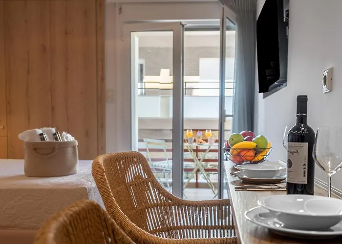 Flamingo Feather Apartament *