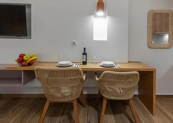 Apartament Flamingo Feather Loutráki